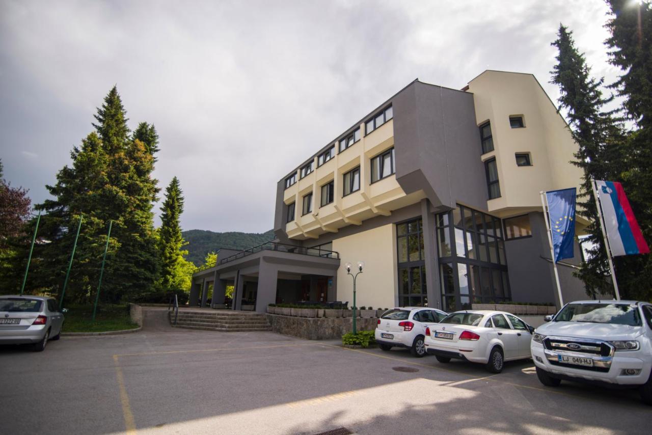 Hotel Prebold ภายนอก รูปภาพ